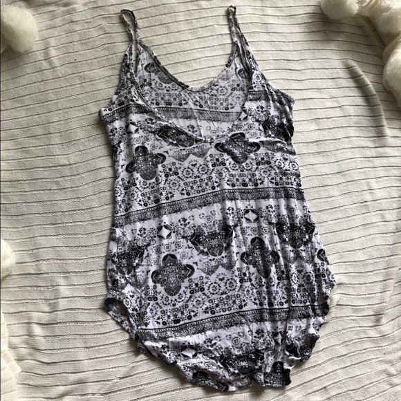 Ultra Soft Boho Scoop Tank - Picture 7 of 7